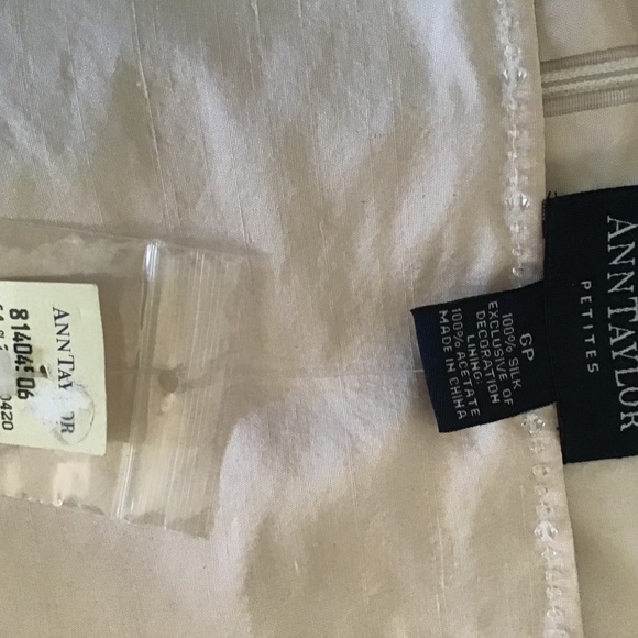 Ann Taylor 100% silk dress - Picture 9 of 9